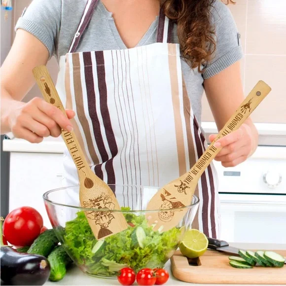 5pc horror character kitchen utensils set..(NWT) - Picture 5 of 6